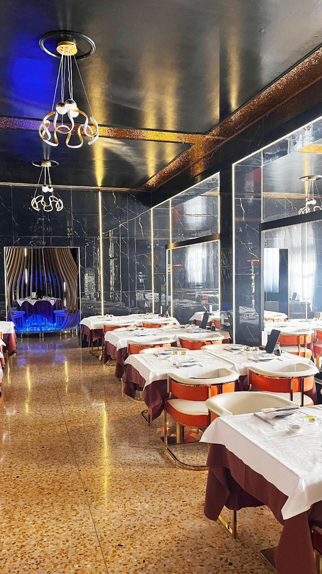 Hotel Ristorante Oro 森图 外观 照片
